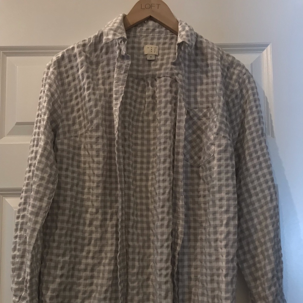 Target gray and white button up
